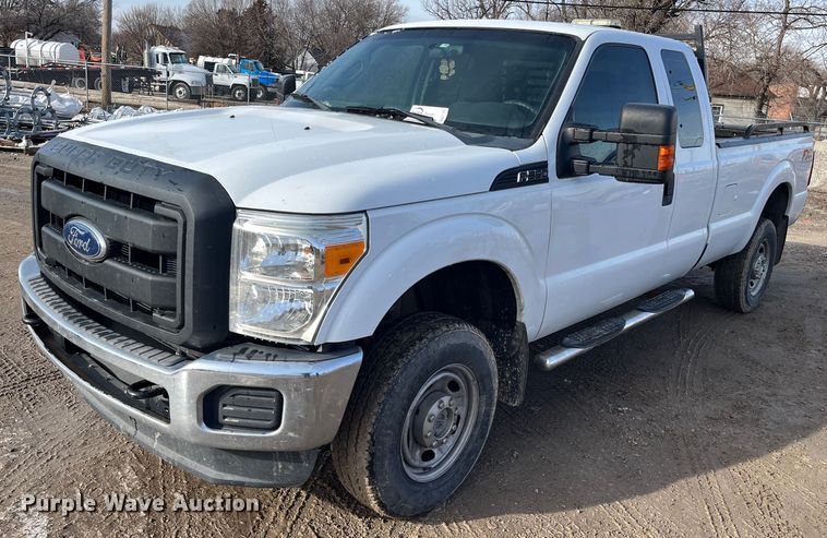 image for item DQ5112 2012 Ford F250 Super Duty  SuperCab pickup truck