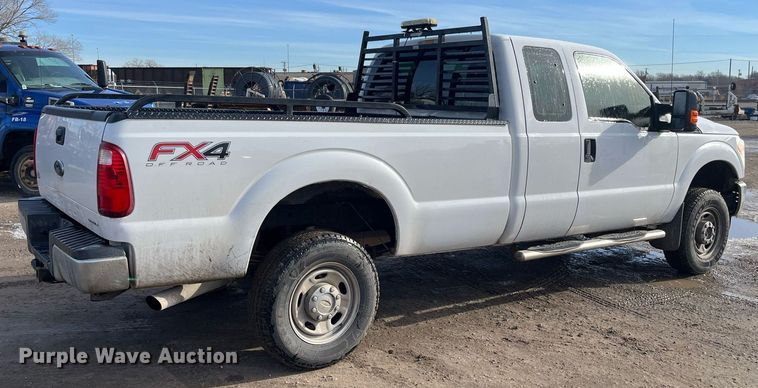 image for item DQ5112 2012 Ford F250 Super Duty  SuperCab pickup truck