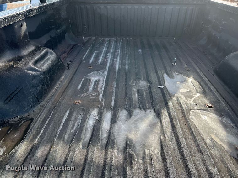 image for item DQ5112 2012 Ford F250 Super Duty  SuperCab pickup truck