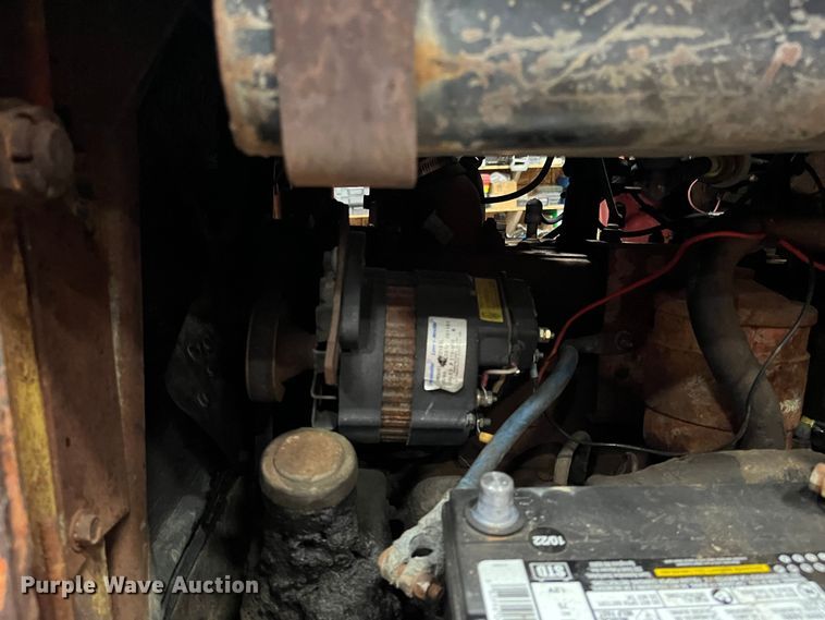 image for item DQ5114 Clark 4015  forklift