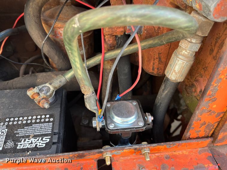 image for item DQ5114 Clark 4015  forklift