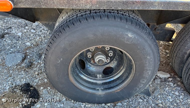 image for item DR7452 1994 Schmidt Manufacturing 1600MT  sandblasting trailer