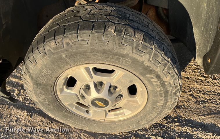 image for item DR7453 2011 Chevrolet Silverado 2500HD  pickup truck