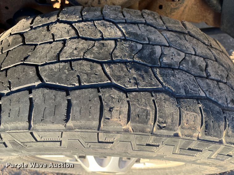 image for item DR7453 2011 Chevrolet Silverado 2500HD  pickup truck