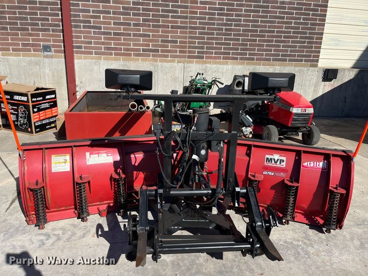 image for item DR7455 2005 Chevrolet C5500  dump truck