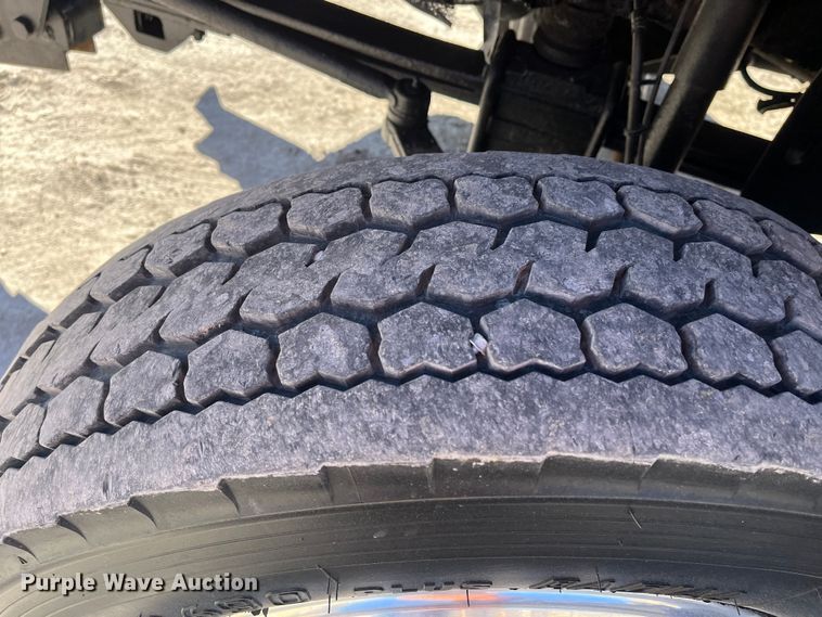 image for item DR7455 2005 Chevrolet C5500  dump truck