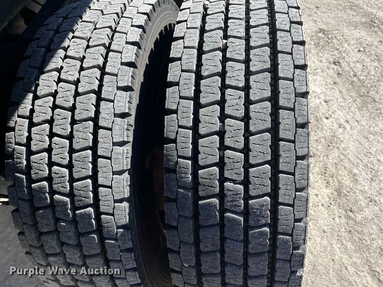 image for item DR7455 2005 Chevrolet C5500  dump truck