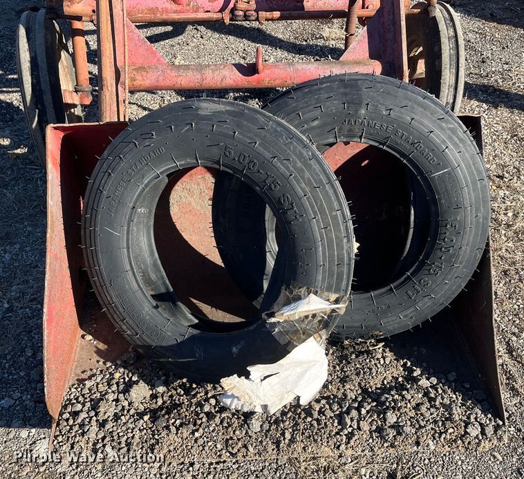 image for item DR7459 1948 IH Farmall C  tractor