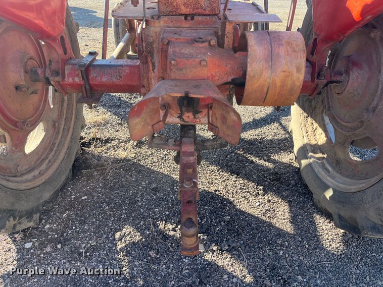 image for item DR7459 1948 IH Farmall C  tractor