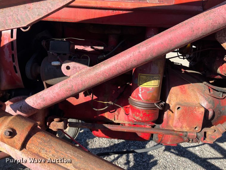 image for item DR7459 1948 IH Farmall C  tractor