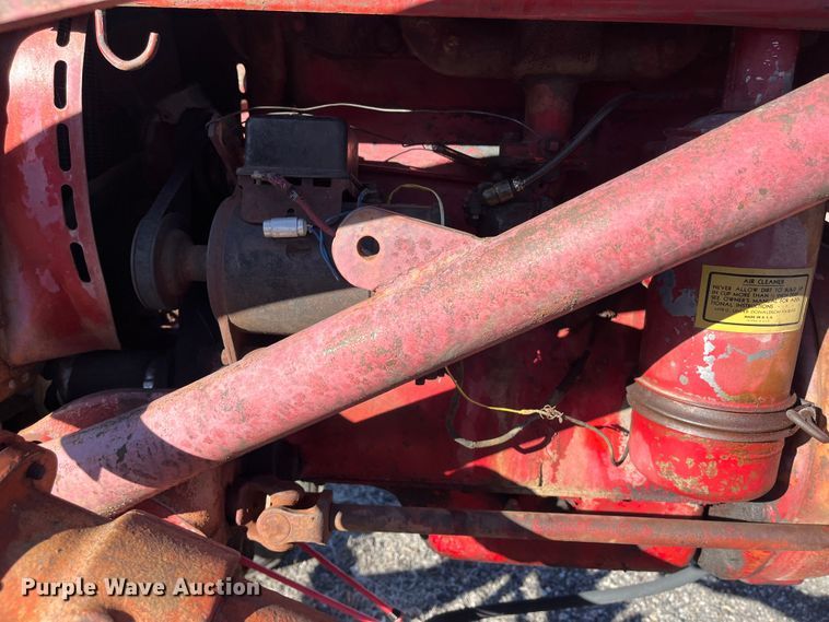 image for item DR7459 1948 IH Farmall C  tractor