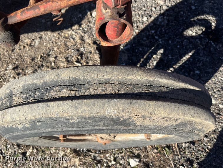 image for item DR7459 1948 IH Farmall C  tractor