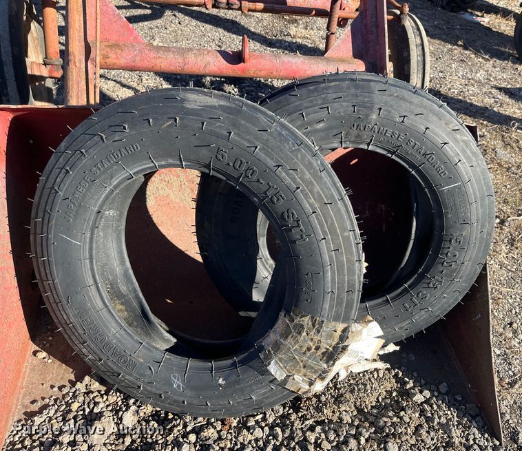 image for item DR7459 1948 IH Farmall C  tractor