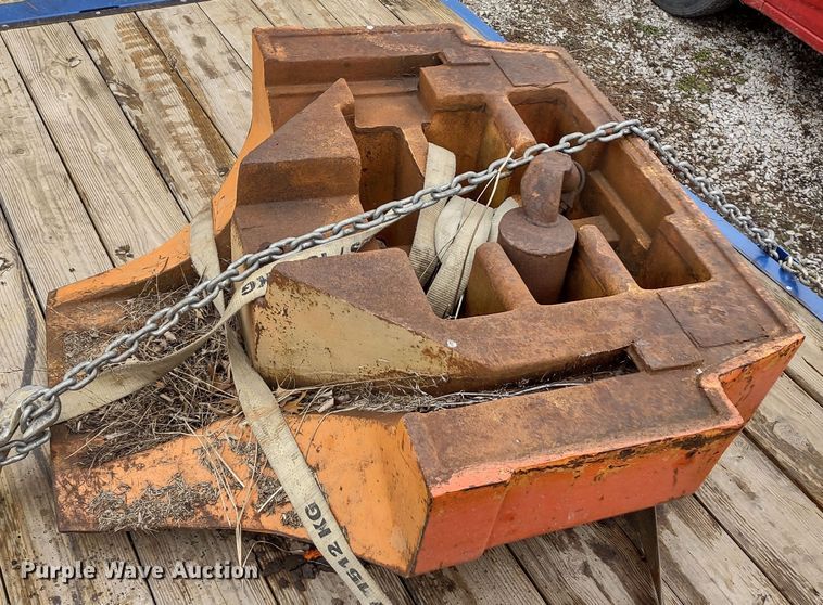 image for item DR8139 Yale G83P-050-SWS-086  forklift