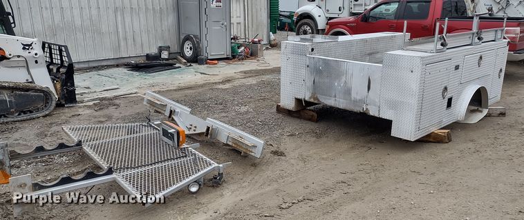 image for item DR8140 Aluminum utility bed