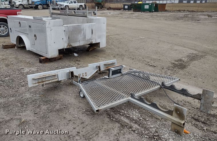 image for item DR8140 Aluminum utility bed