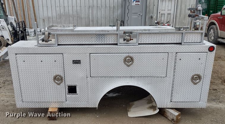 image for item DR8140 Aluminum utility bed