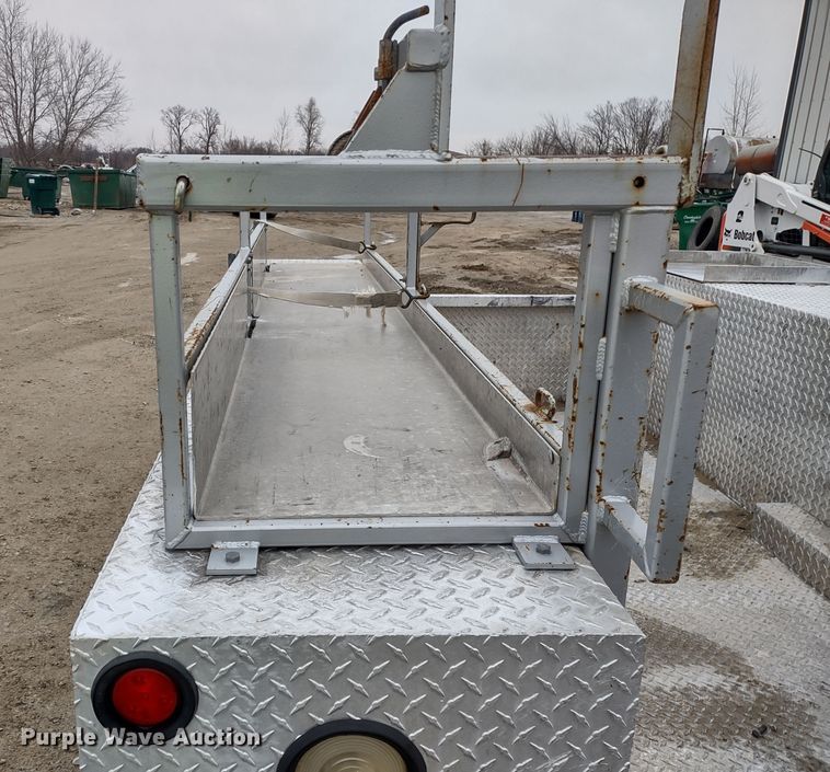 image for item DR8140 Aluminum utility bed