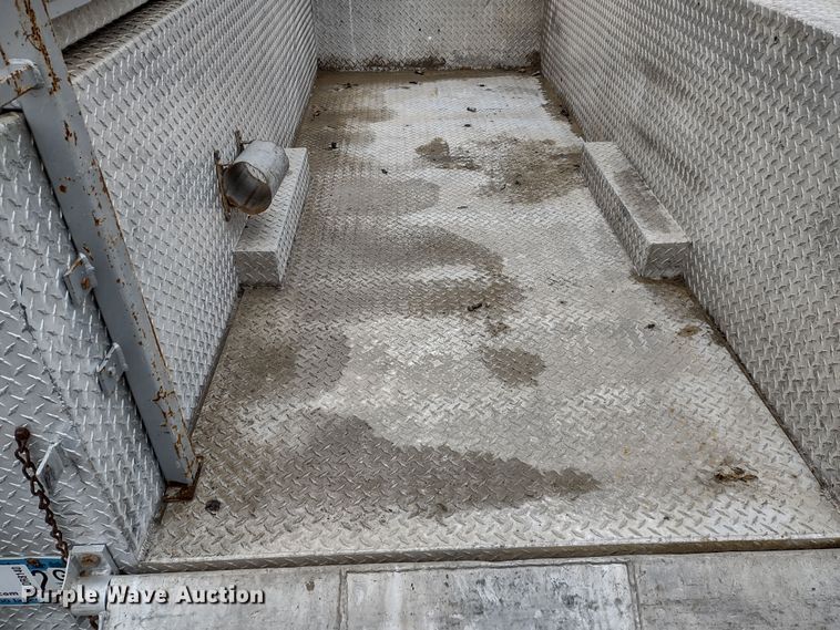 image for item DR8140 Aluminum utility bed