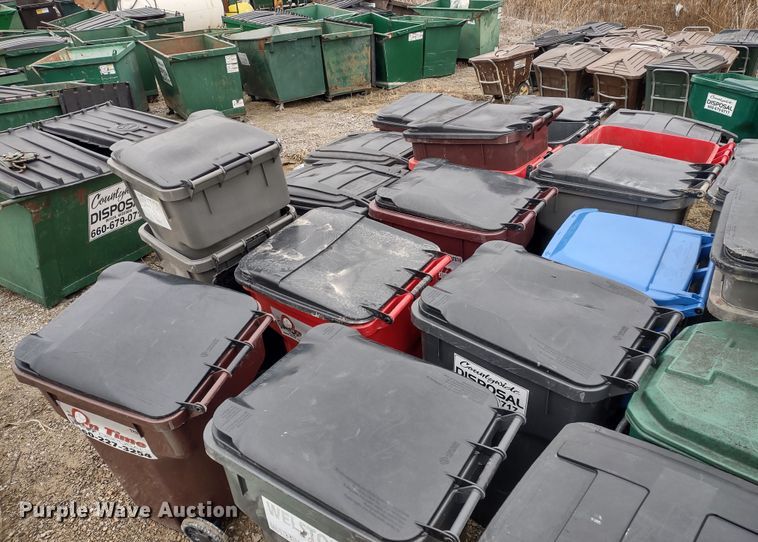 image for item DR8141 (25) Cascade Cart Solutions trash cans