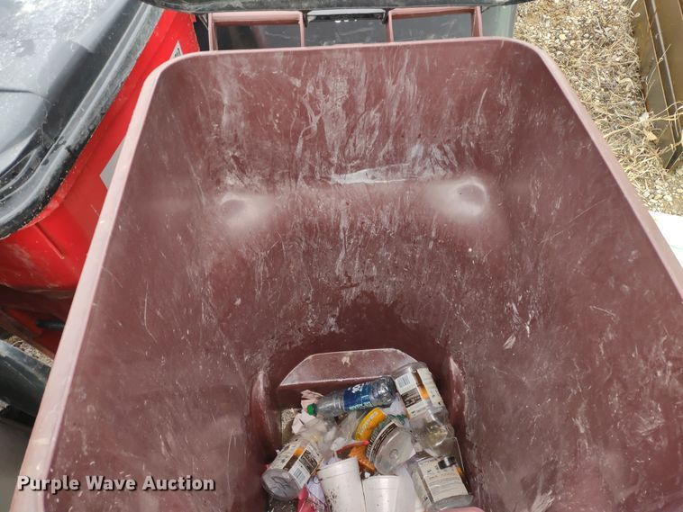 image for item DR8141 (25) Cascade Cart Solutions trash cans