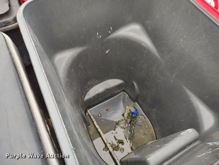 image for item DR8141 (25) Cascade Cart Solutions trash cans