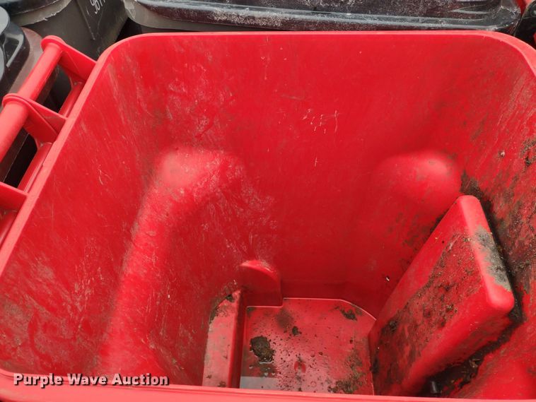 image for item DR8141 (25) Cascade Cart Solutions trash cans