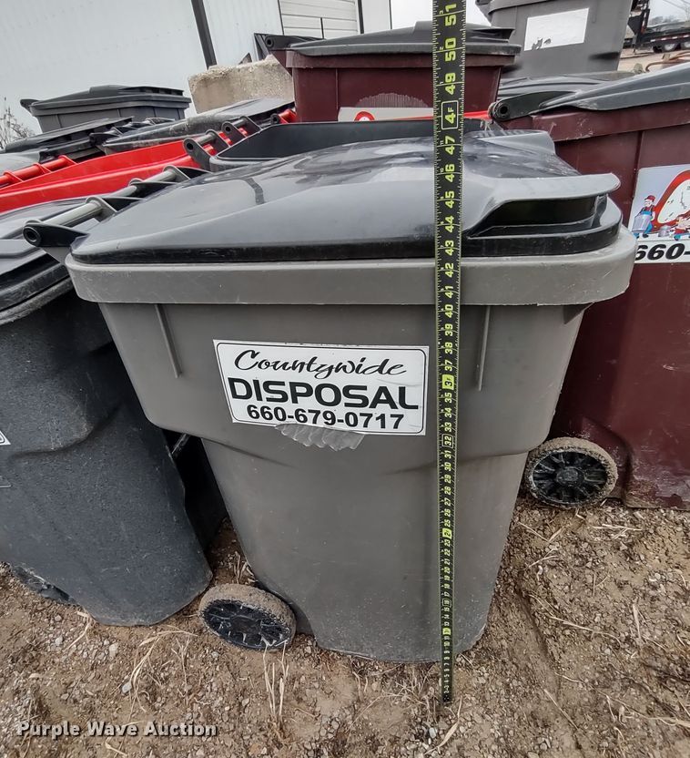 image for item DR8141 (25) Cascade Cart Solutions trash cans