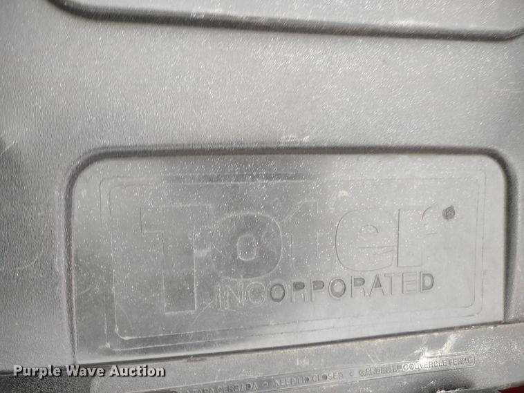 image for item DR8141 (25) Cascade Cart Solutions trash cans