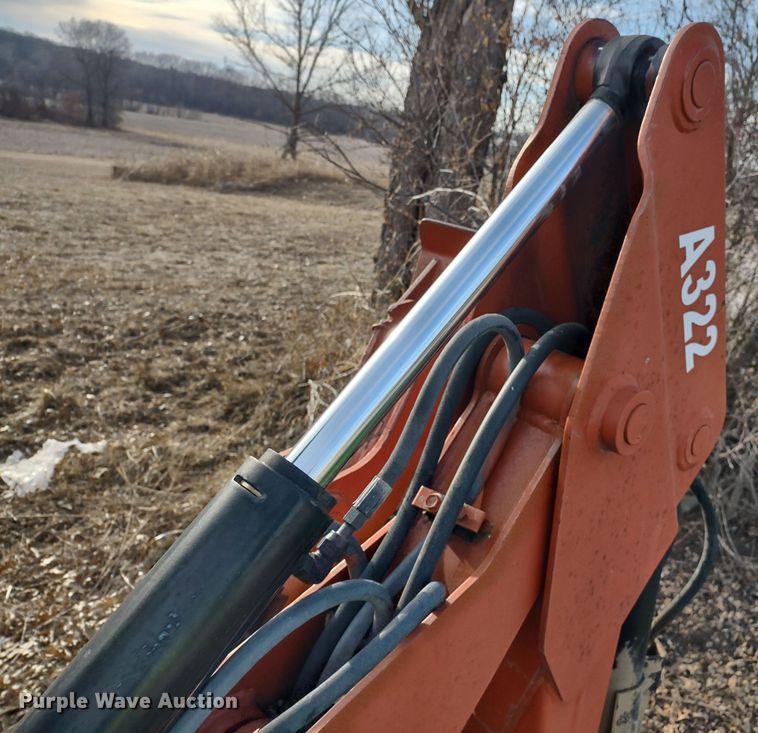 image for item DR8157 2001 Ditch Witch 3700  trencher