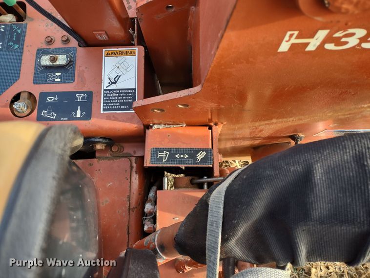 image for item DR8157 2001 Ditch Witch 3700  trencher