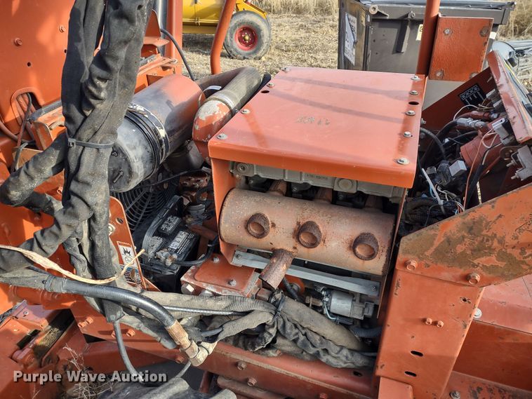 image for item DR8157 2001 Ditch Witch 3700  trencher