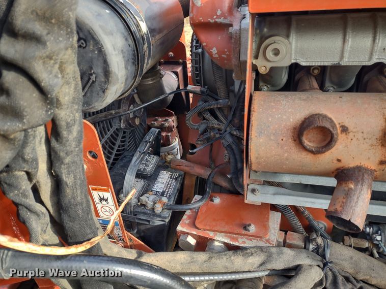 image for item DR8157 2001 Ditch Witch 3700  trencher