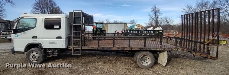 image for item DR8158 2014 Mitsubishi Fuso FE160  Crew Cab flatbed truck