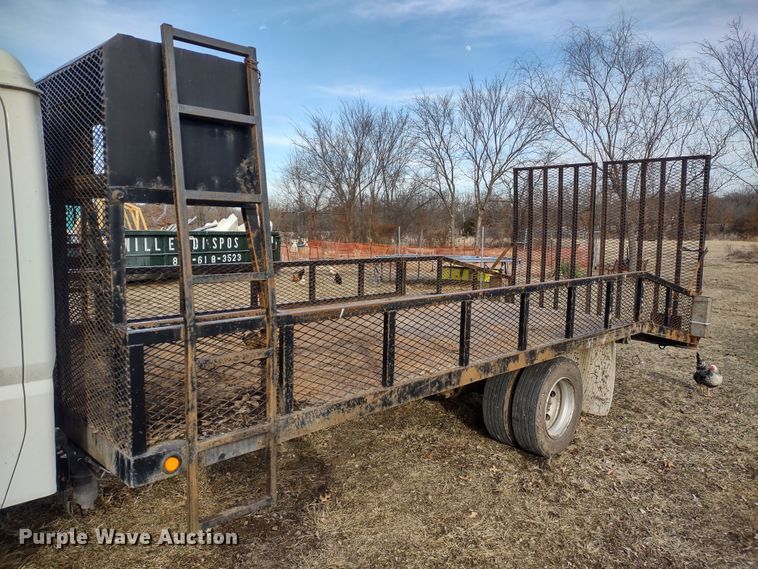 image for item DR8158 2014 Mitsubishi Fuso FE160  Crew Cab flatbed truck