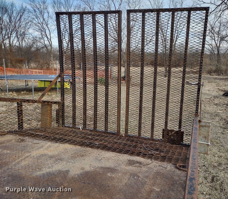 image for item DR8158 2014 Mitsubishi Fuso FE160  Crew Cab flatbed truck