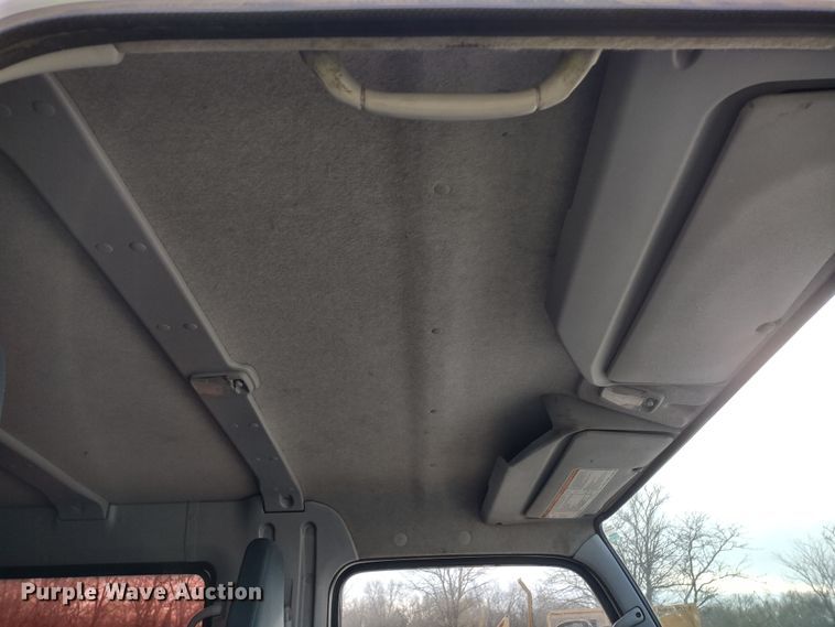 image for item DR8158 2014 Mitsubishi Fuso FE160  Crew Cab flatbed truck