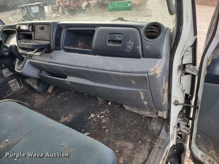 image for item DR8158 2014 Mitsubishi Fuso FE160  Crew Cab flatbed truck