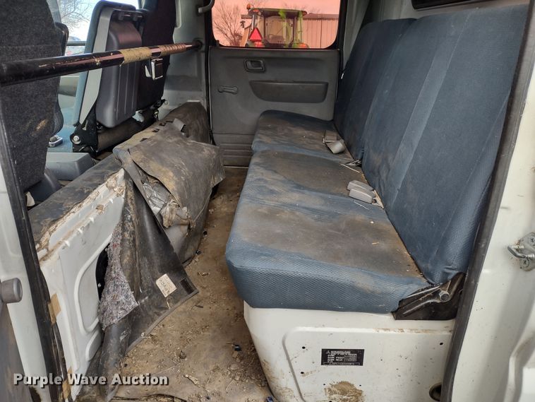 image for item DR8158 2014 Mitsubishi Fuso FE160  Crew Cab flatbed truck