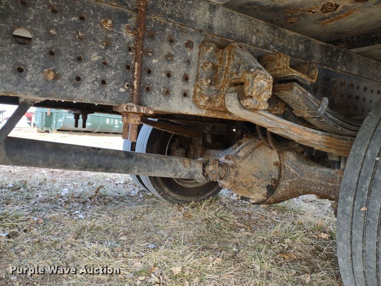 image for item DR8158 2014 Mitsubishi Fuso FE160  Crew Cab flatbed truck