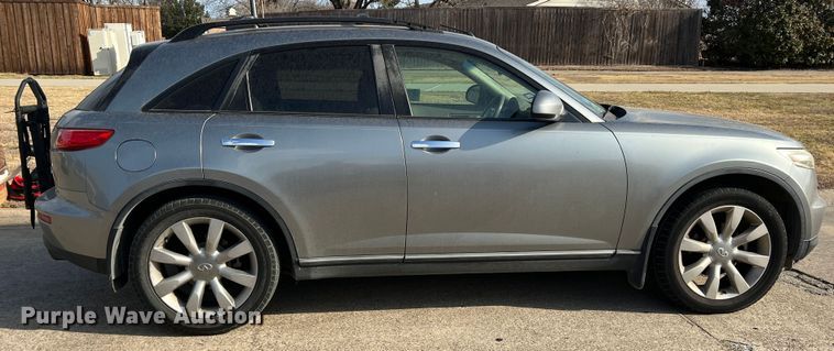 image for item DS2698 2004 Infinity FX35  SUV