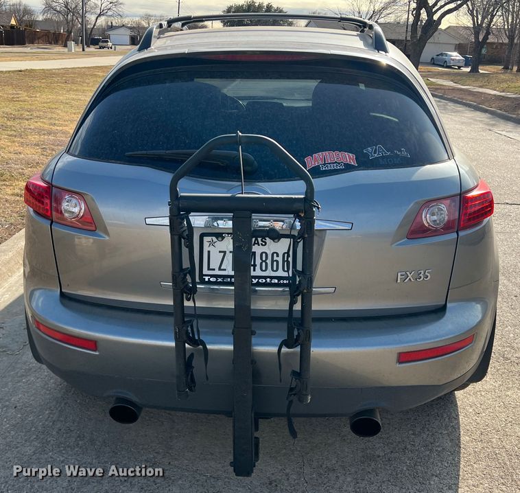 image for item DS2698 2004 Infinity FX35  SUV