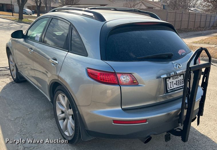 image for item DS2698 2004 Infinity FX35  SUV