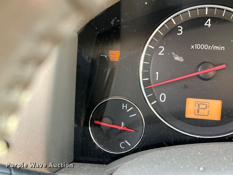 image for item DS2698 2004 Infinity FX35  SUV