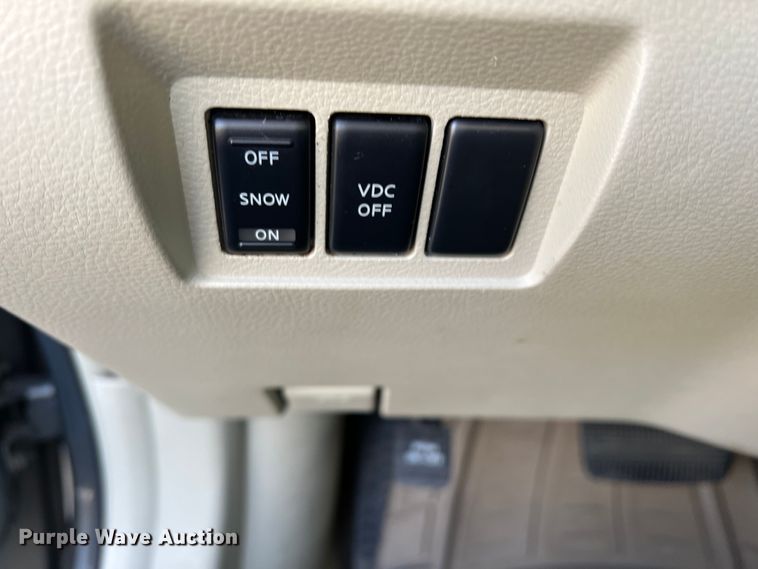 image for item DS2698 2004 Infinity FX35  SUV