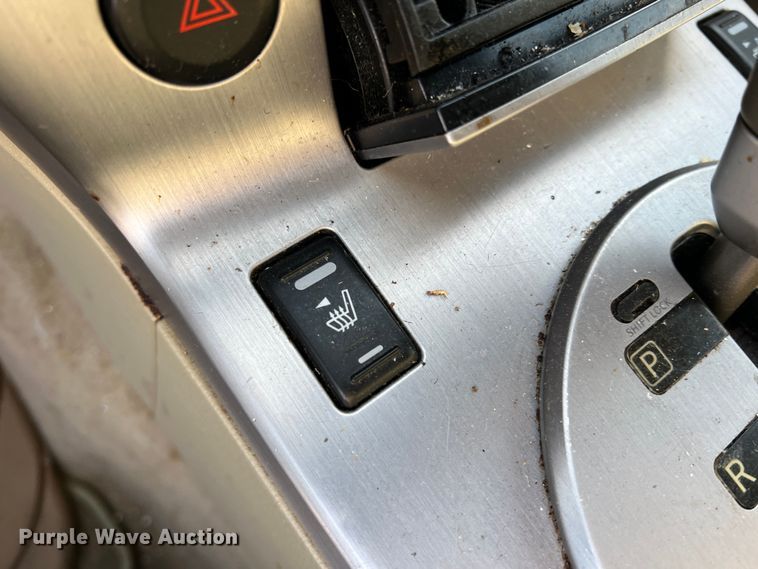 image for item DS2698 2004 Infinity FX35  SUV