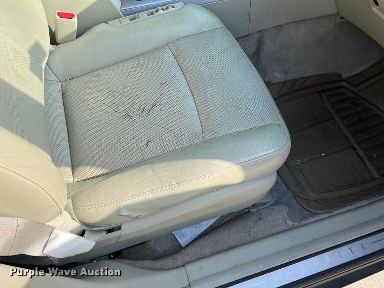 image for item DS2698 2004 Infinity FX35  SUV