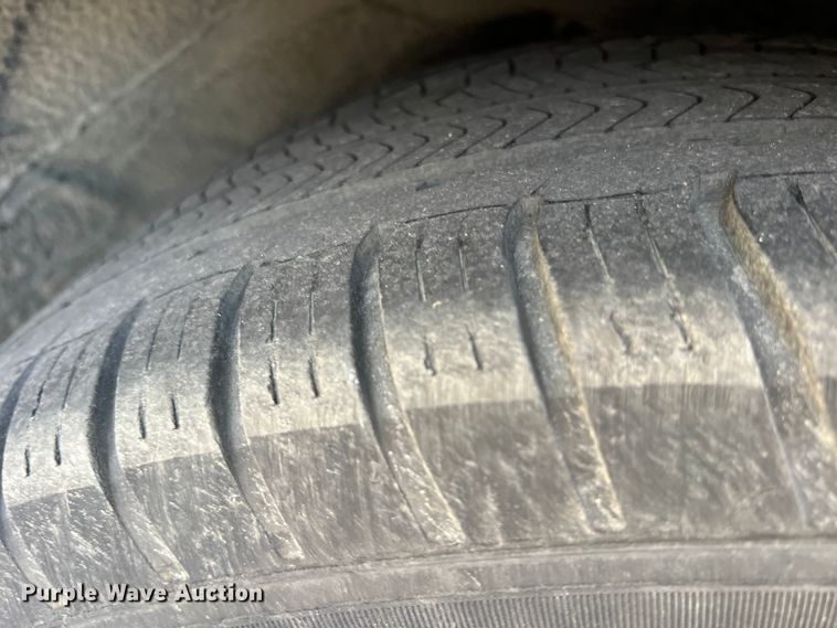 image for item DS2698 2004 Infinity FX35  SUV