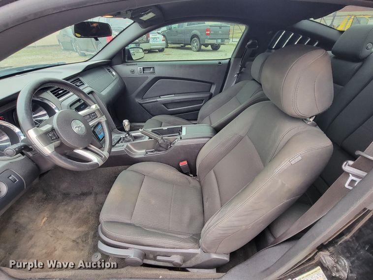 image for item HG9371 2014 Ford Mustang