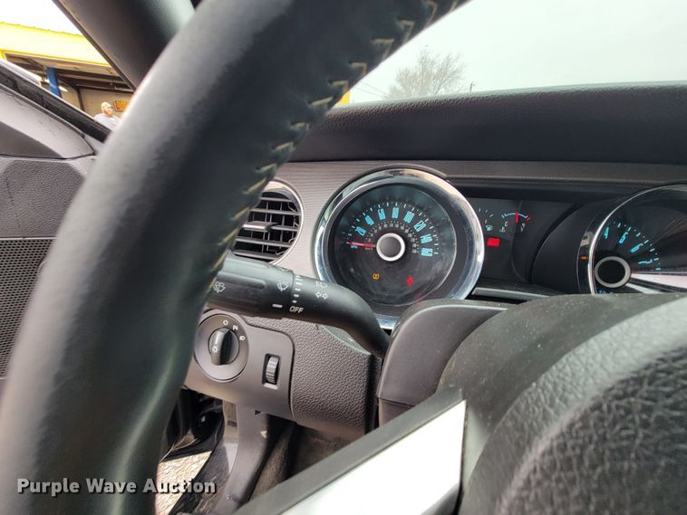 image for item HG9371 2014 Ford Mustang